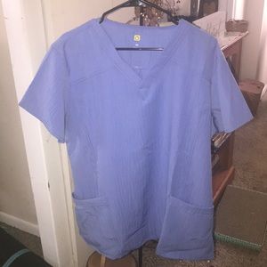 Wonder winks scrub top size 2xl